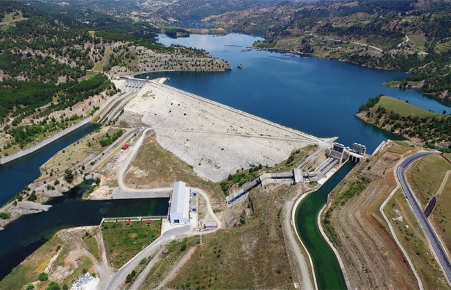 Orta Ceyhan Menzelet Projesi, Kılavuzlu Sulaması 1. Kısım İnşaatı