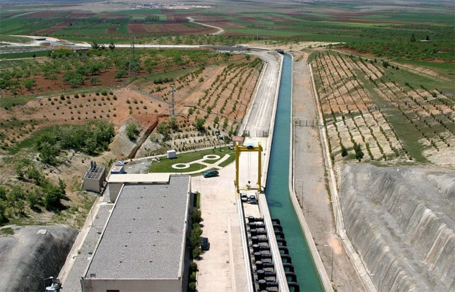 Mardin Ceylanpınar Ovaları Cazibe Sulaması 1. Kısım Şebeke İkmal İnşaatı